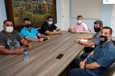 Secretaria do Trabalho de Paranaguá comemora a geração de novas vagas de emprego já preenchidas