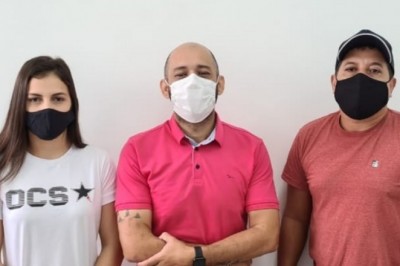 SESPOR recebe visita de atleta parnanguara campeã mundial de Jiu-jitsu Aymeê Xavier