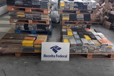 Receita Federal apreende 1.788 kg de cocaína no Porto de Santos