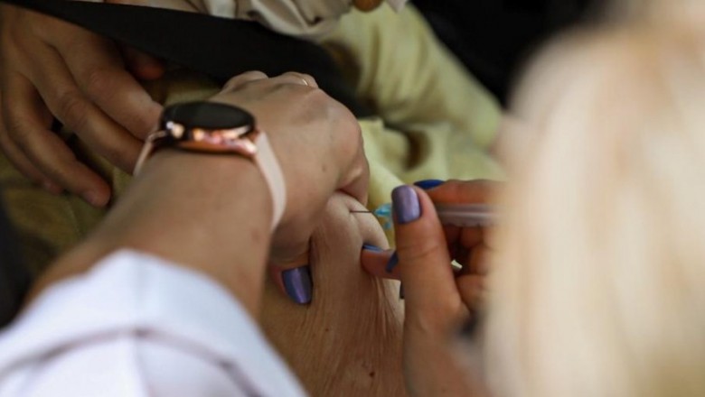 Força tarefa leva vacina contra a Covid-19 a pessoas domiciliadas com idade a partir de 80 anos