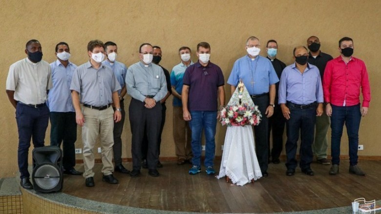 Prefeito Marcelo Roque se reúne com padres da Diocese de Paranaguá