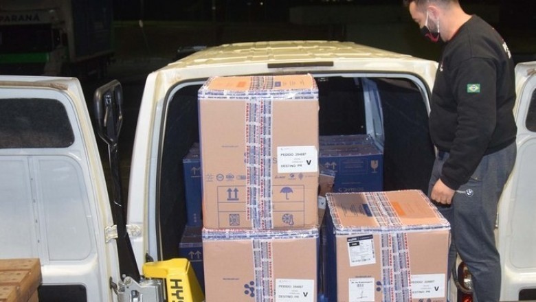 Paraná recebe novo lote com 145 mil vacinas da Pfizer