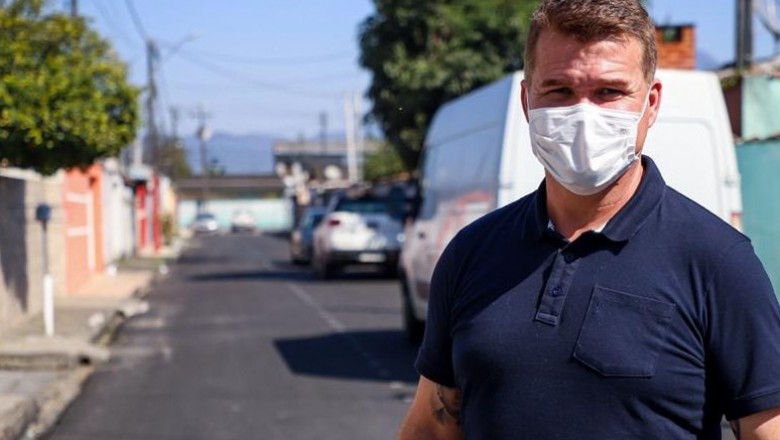 Prefeito Marcelo Roque entrega 15 km de asfalto em seis meses de obras neste ano