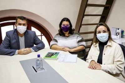Atendimento com Odontomóvel será retomado nas escolas municipais em Paranaguá