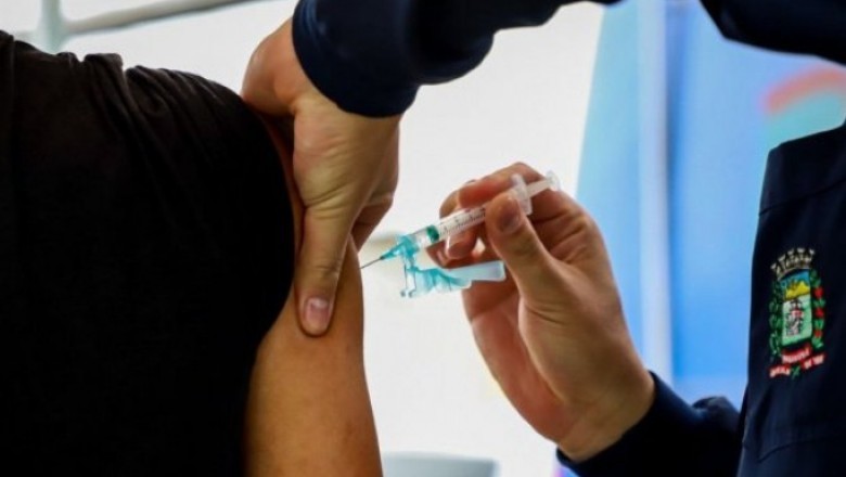 Vacinação contra a Covid-19: confira o atendimento na Estação Ferroviária no feriado prolongado