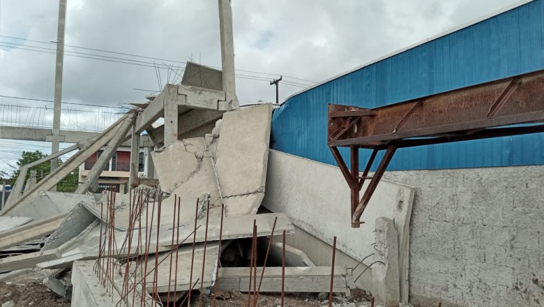 Defesa Civil de Paranaguá trabalha em desabamento de estrutura