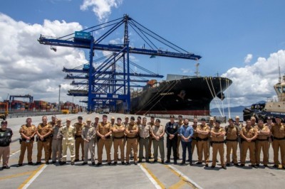 Trabalho de segurança do Porto de Paranaguá pauta aula prática do Curso Superior da PMPR