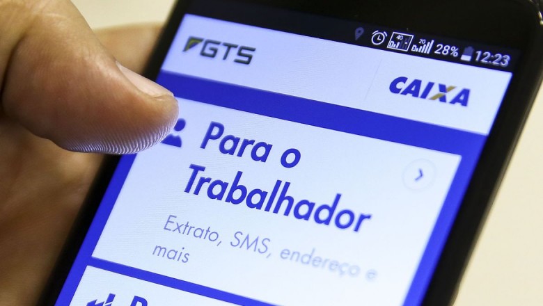 Trabalhadores nascidos em junho podem sacar até R$ 1 mil no FGTS