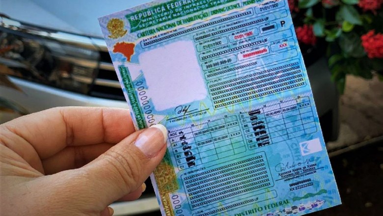 Carteira Nacional de Habilita&ccedil;&atilde;o tem novo modelo a partir de hoje