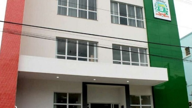 Prefeitura de Paranaguá abre concurso com vagas de nível Médio, Técnico e Superior