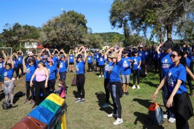 Cerca de 200 participantes estiveram presentes na 2ª Trilha Caiçara Mário Roque