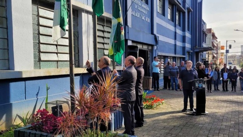 Solenidade de Hasteamento dos Pavilhões na Prefeitura encerra as comemorações alusivas a Semana da Pátria