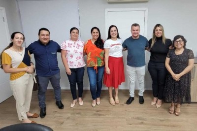 Prefeito Marcelo Roque recebe as novas conselheiras tutelares