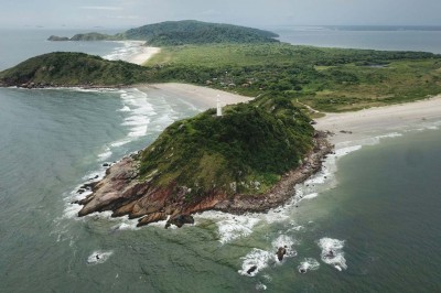 Curta o verão na Ilha do Mel fazendo o uso consciente da água e adotando uma rotina de consumo responsável