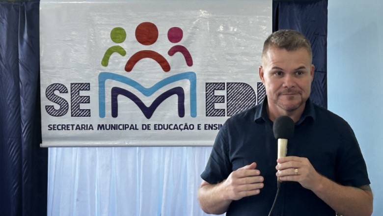 Prefeito Marcelo Roque participa da Cerimonia de Posse dos novos servidores da educação