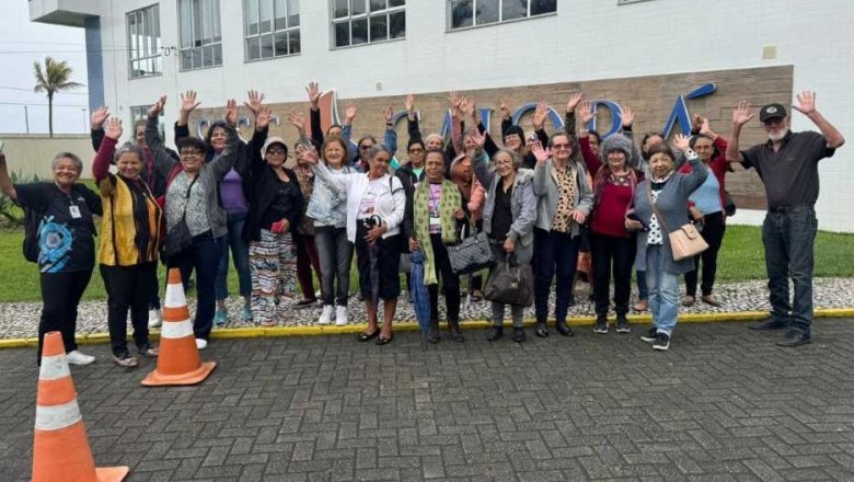 Viaja +60: Idosos de Paranagu&aacute; podem usufruir e conhecer outras cidades gratuitamente