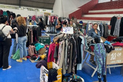 Encontro de brechós e feira de empreendedorismo geram renda e fomentam a moda circular