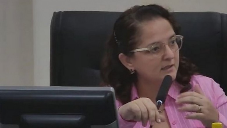 Iniciativas da Vereadora Tenile Xavier em favor da mobilidade urbana e da transparência pública foram aprovadas na Câmara de Paranaguá