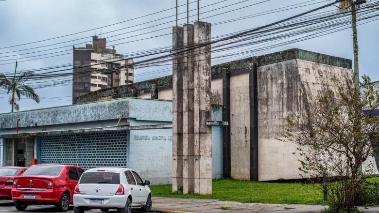 Biblioteca Leôncio Correia recebe oficina de animação promovida pelo Circuito Sesi