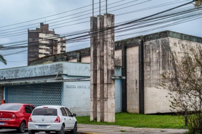 Biblioteca Leôncio Correia recebe oficina de animação promovida pelo Circuito Sesi