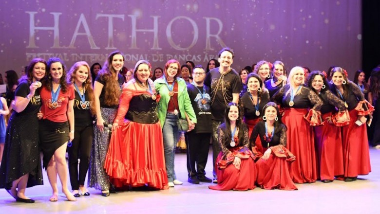 Estúdio de Dança Renarah leva o Litoral do Paraná ao pódio em festival internacional em Curitiba