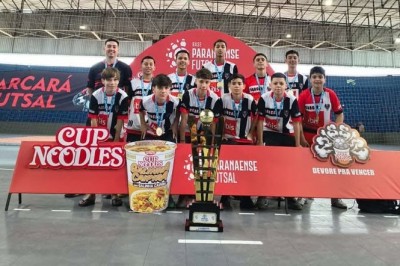Carcará Futsal conquista o título Paranaense Sub-13 da Série Ouro de forma invicta