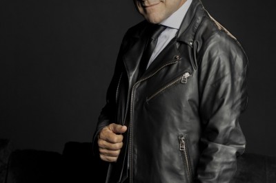 Festa Nacional do Chope Escuro promove show de Daniel neste sábado (22)