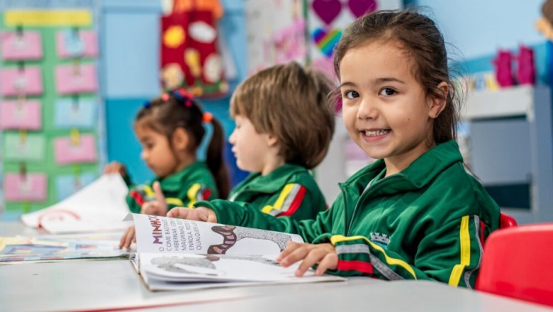 Rede Municipal de Ensino de Paranagu&aacute; inicia aulas em fevereiro; respons&aacute;veis que perderam a matr&iacute;cula devem refazer cadastro