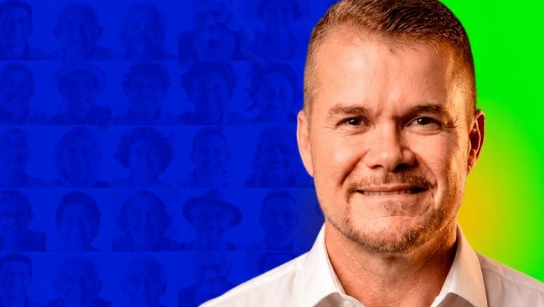 Ex-prefeito de Paranagu&aacute; lan&ccedil;a pr&eacute;-candidatura a deputado estadual em evento no dia 6 de maio